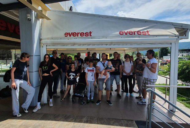 Слике српских држављана на граници са Грчком: Ситуација гора него у сезони (ФОТО/ВИДЕО)